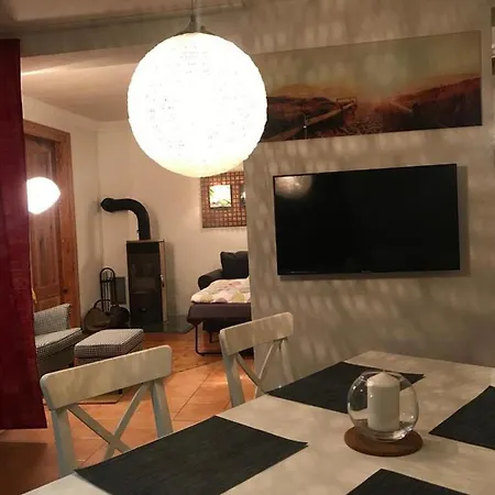 Schoene Ruhige Wohnung Mit Terrasse Und Parkplatz Greifswald Exterior photo