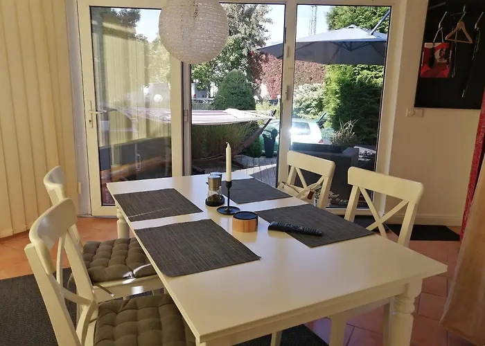 Schoene Ruhige Wohnung Mit Terrasse Und Parkplatz